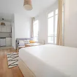 Studio Buttes-Chaumont - Hautpoul - III