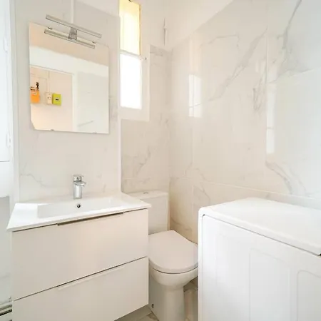 Apartment Buttes-chaumont - Hautpoul - Iii *